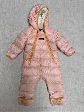 Patagonia 3-9M Pink Infant Hi-Loft Down Sweater Bunting Puffer Play condition